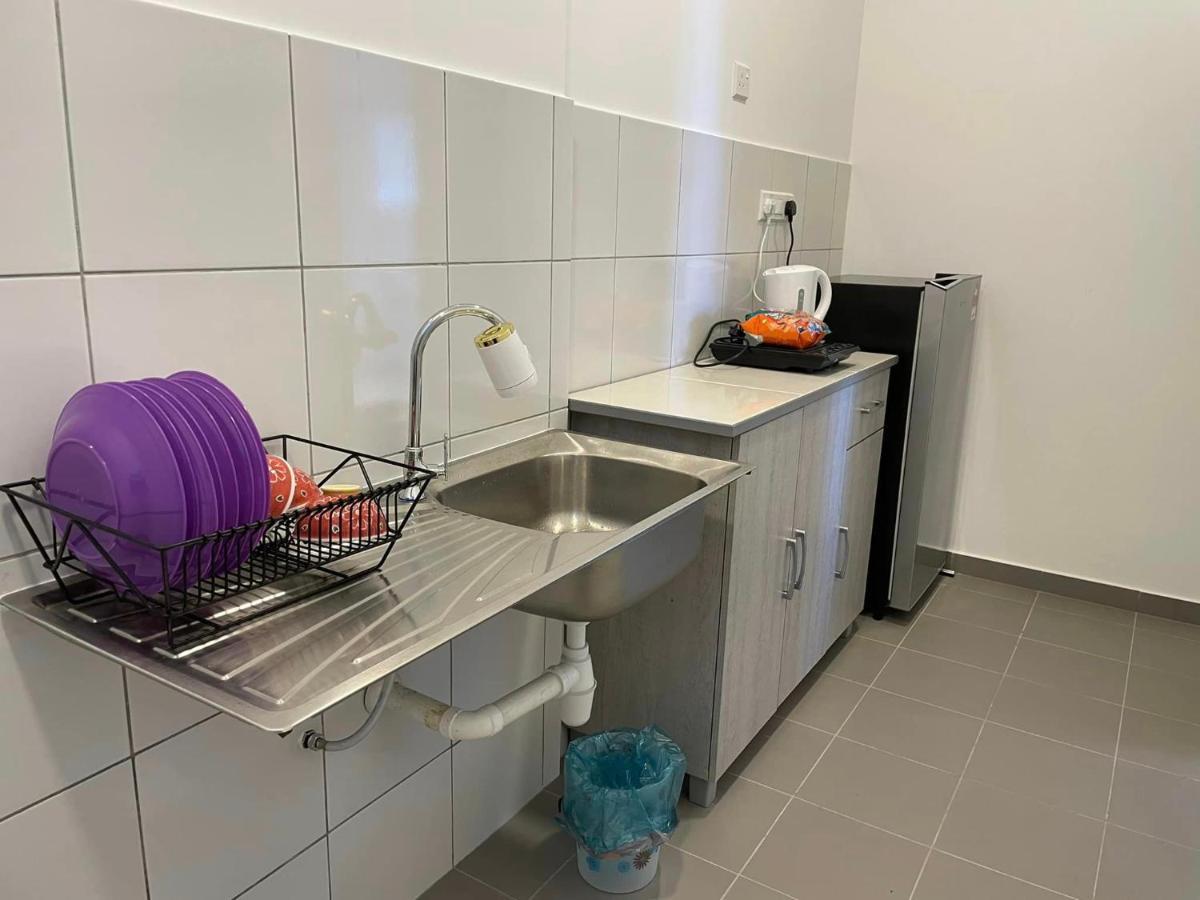 Sandakan Homestay Sea-Forest View Apartment 2R2B 海森雙景公寓 Экстерьер фото