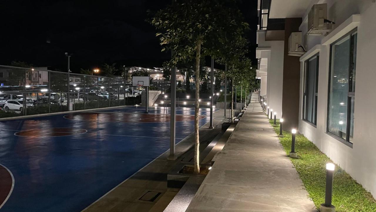 Sandakan Homestay Sea-Forest View Apartment 2R2B 海森雙景公寓 Экстерьер фото